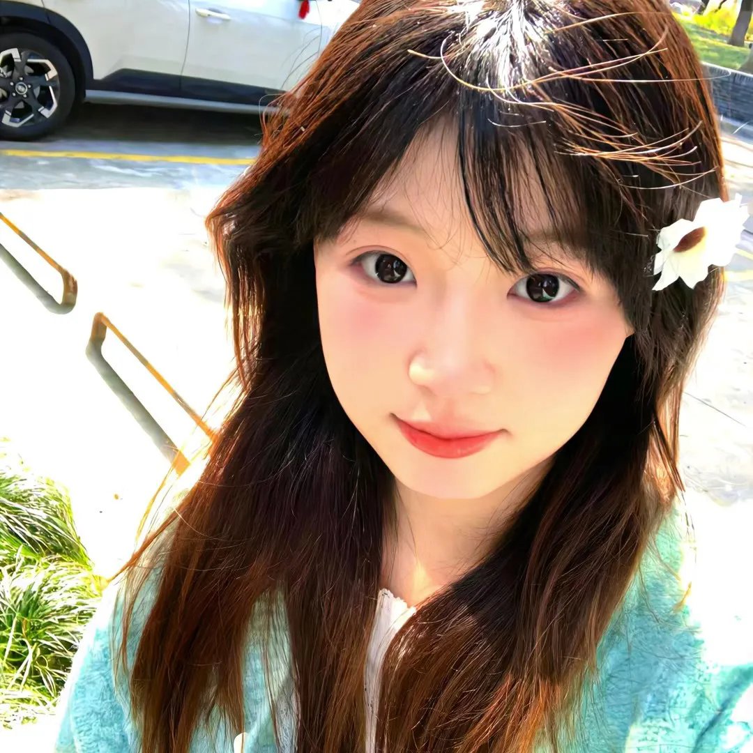 萘娅
